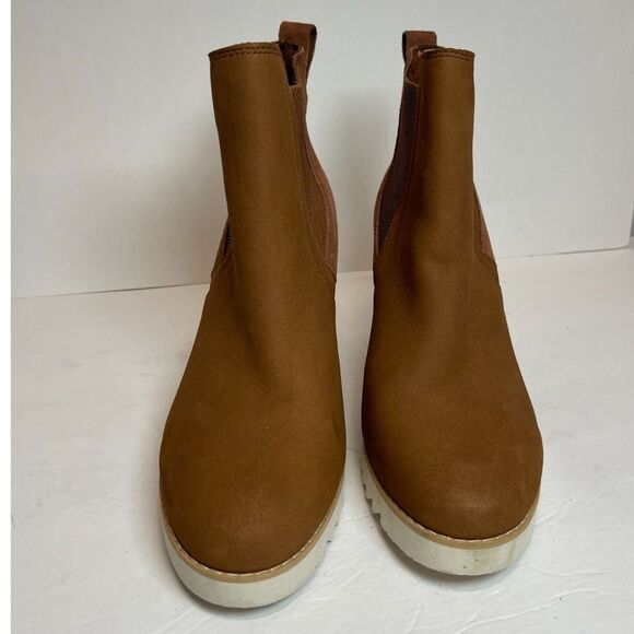 TOMS Wedge Ankle Boots in Chestnut Brown - Size 10US - Comfortable Suede Booties - Picture 2 of 8